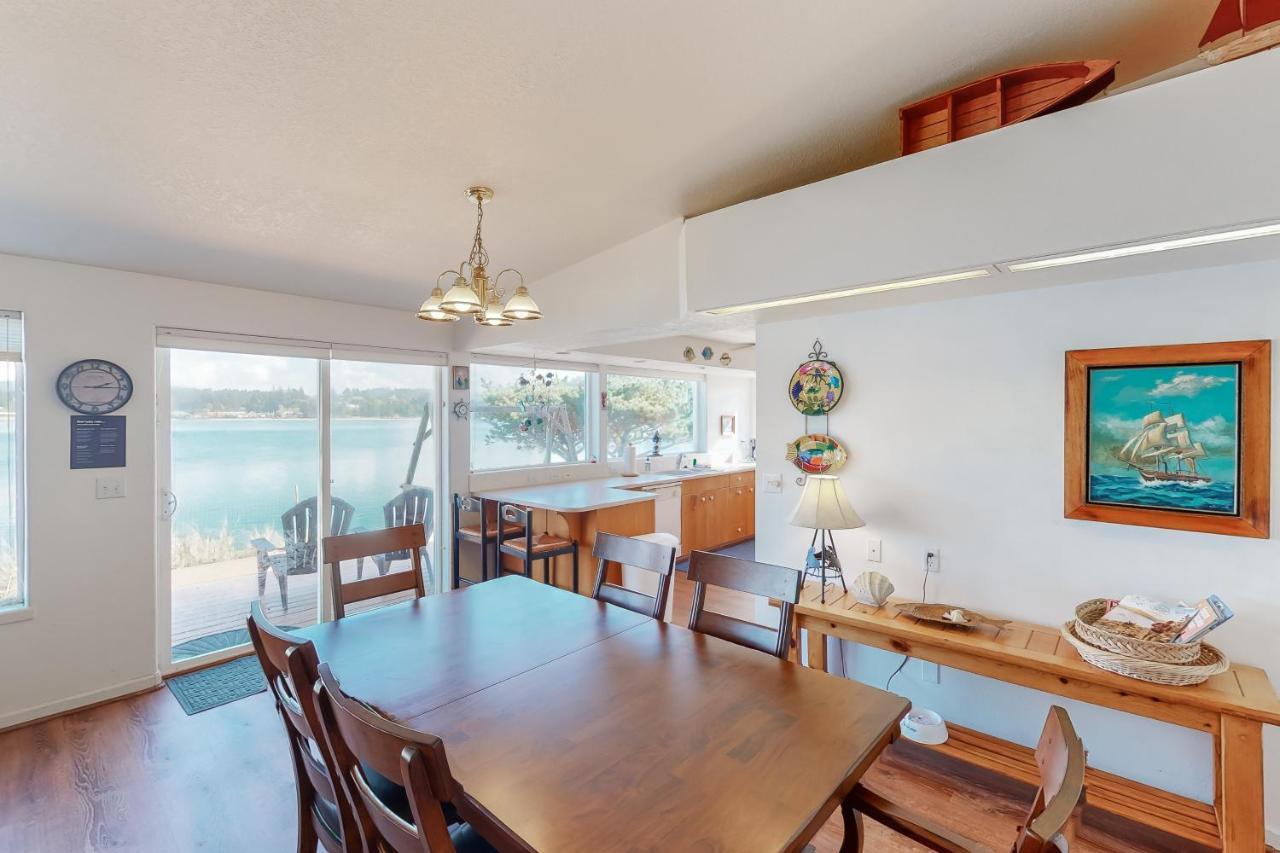 Villa Harbor House Waldport Esterno foto
